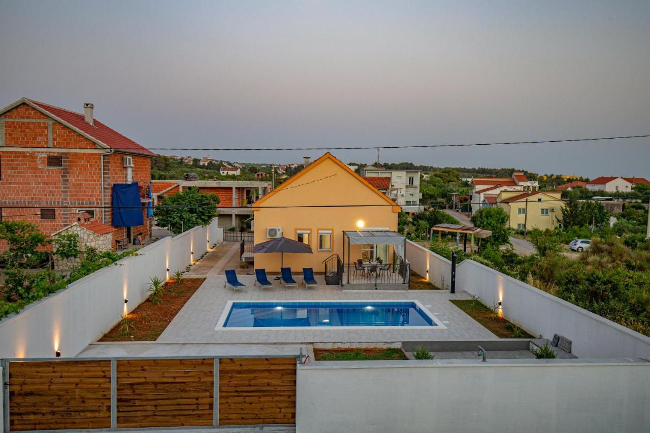 Villa Family And Friends Private Heated Pool With Jacuzzi Zadar Buitenkant foto
