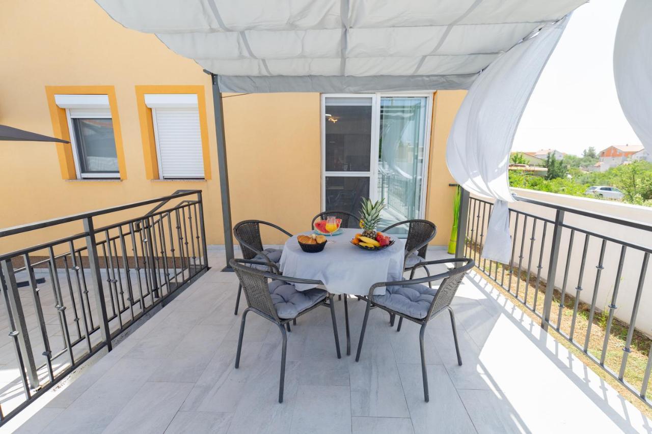 Villa Family And Friends Private Heated Pool With Jacuzzi Zadar Buitenkant foto