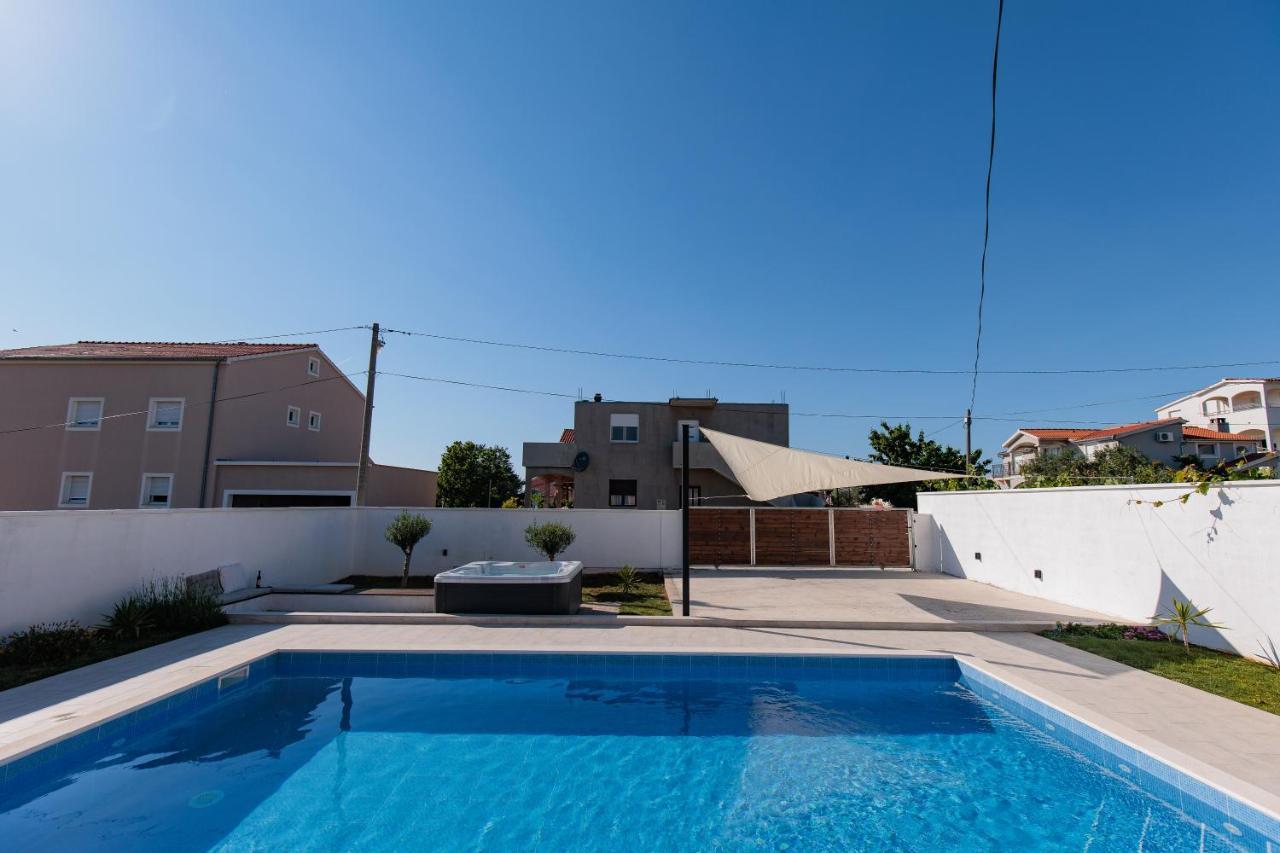 Villa Family And Friends Private Heated Pool With Jacuzzi Zadar Buitenkant foto